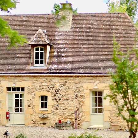 Les Perroutis Villa Saint-Alvere ภายนอก รูปภาพ