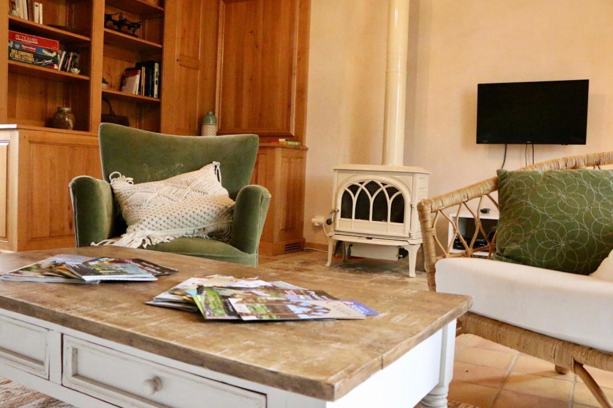 Les Perroutis Villa Saint-Alvere ภายนอก รูปภาพ